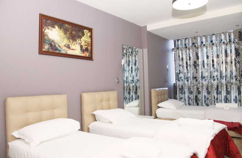 Hotel Relax Tirana Exterior foto