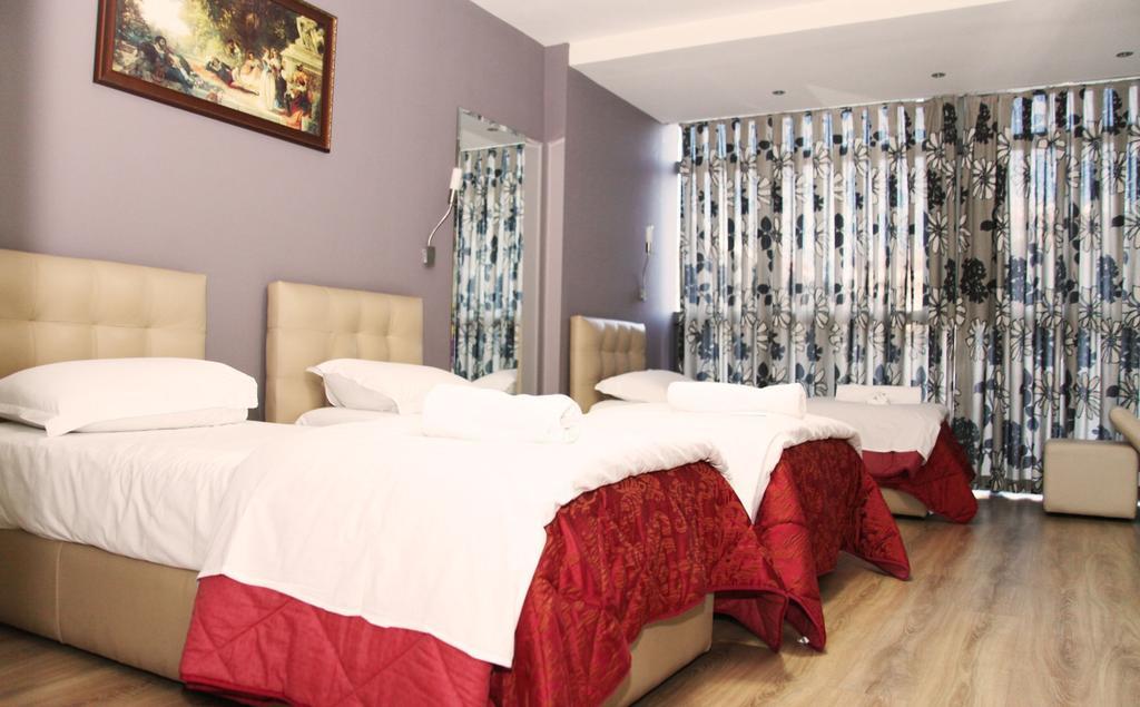 Hotel Relax Tirana Zimmer foto